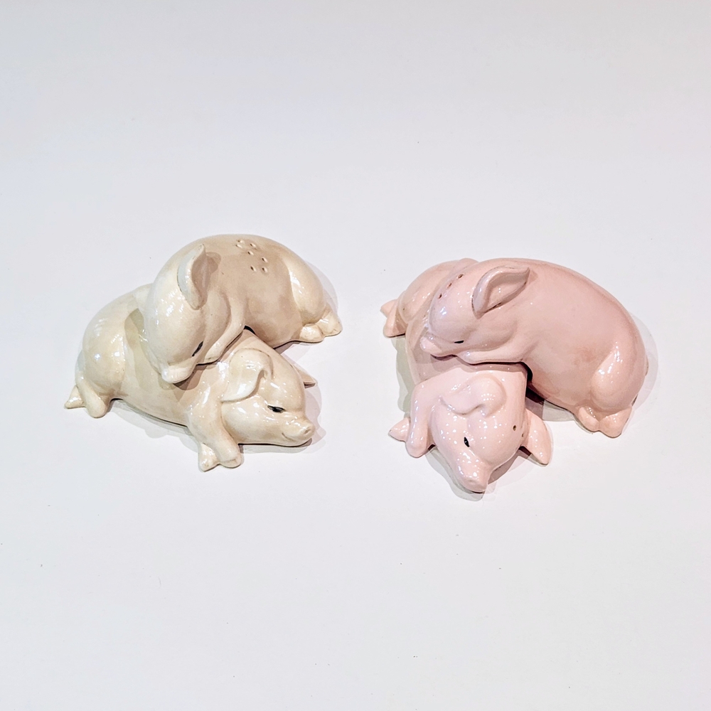 Ceramic Pig Figurines Set - Cream and Pink